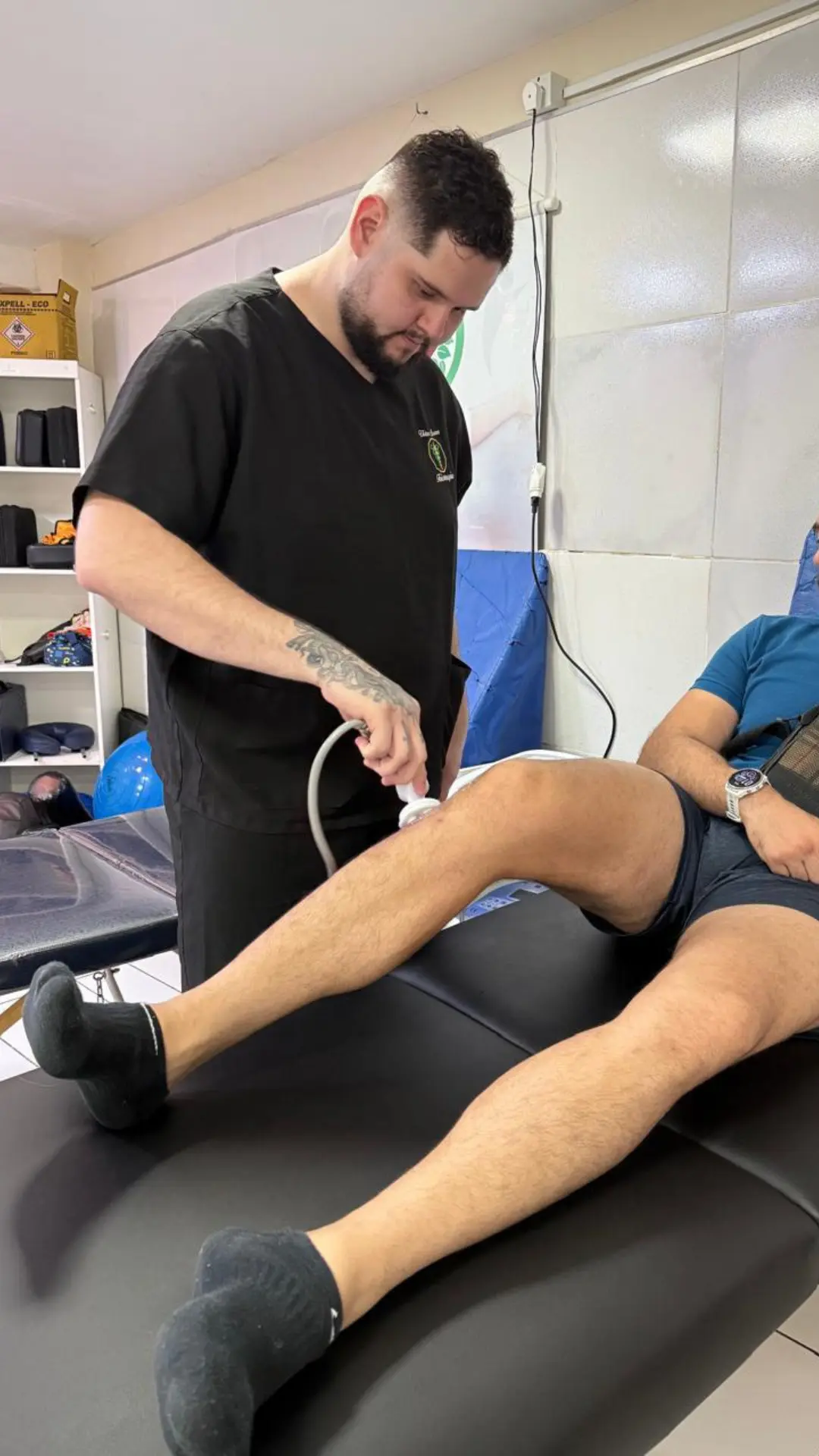 Atendimento de fisioterapia na Rehabilitare Manaus